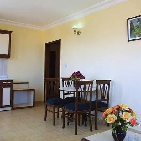 Azak Apart Otel Alanya