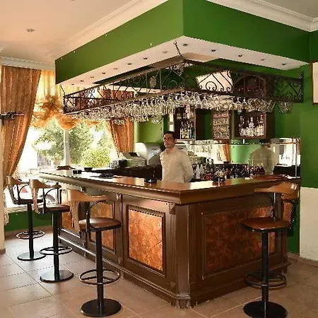 Azak Apart Otel Alanya