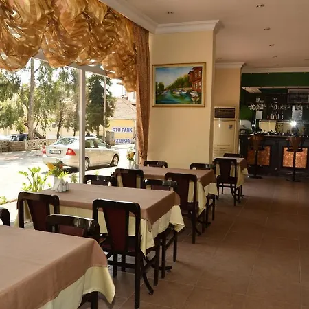 Apart Otel Azak 3*